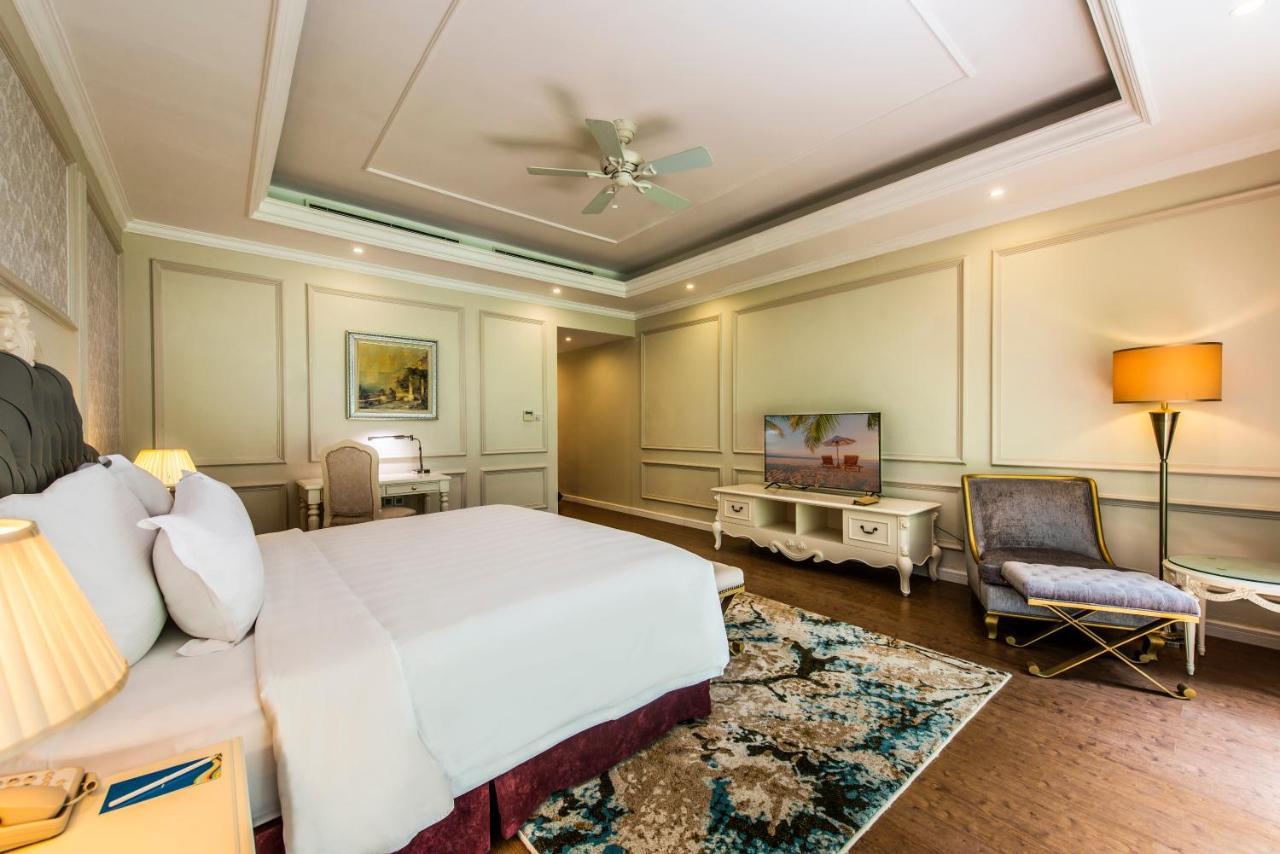 Hotel Vinpearl Golflink Nha Trang Esterno foto